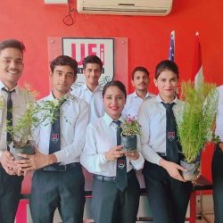 5dd03ddc-22e5-4204-bfa9-8b9881def7a5